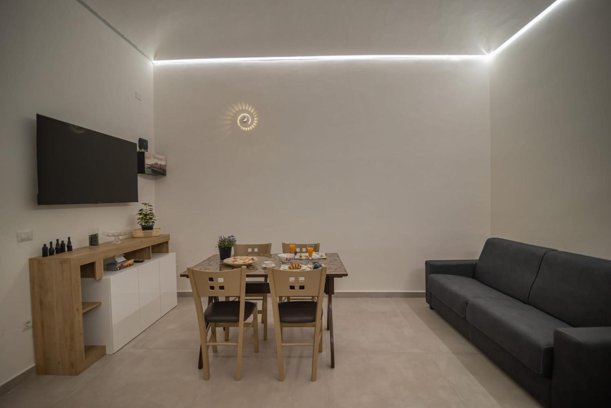 Essenza Suite Siracusa Con Jacuzzi Privata Syracuse ภายนอก รูปภาพ